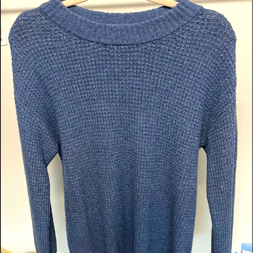 Blue American eagle sweater